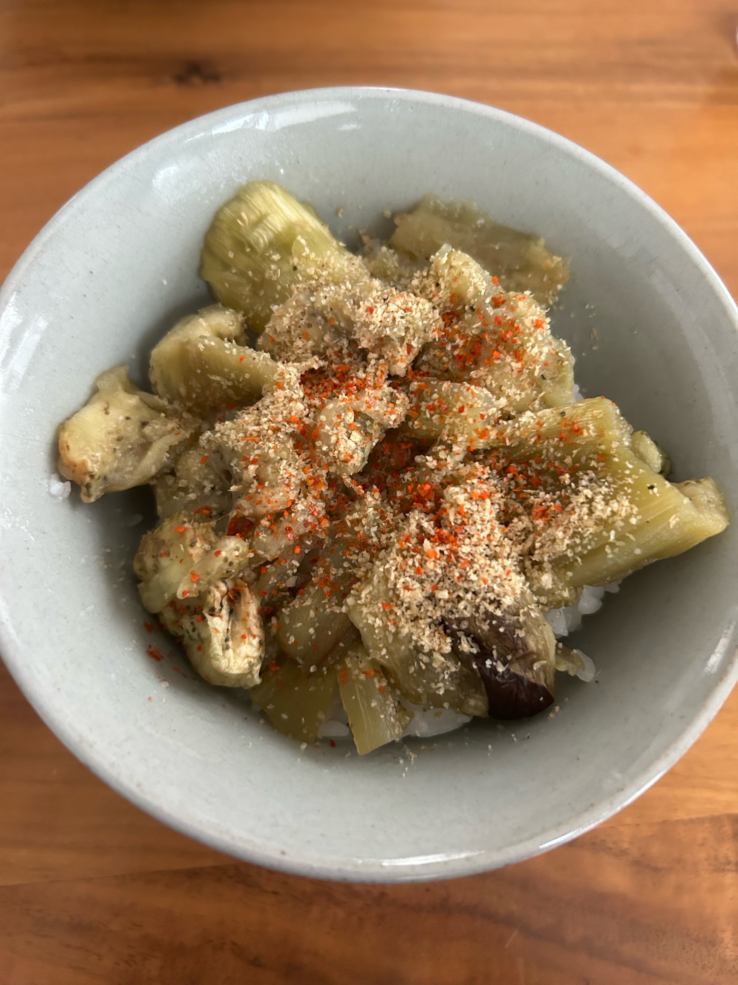 とろっと焼きナスのすりごまがけ丼