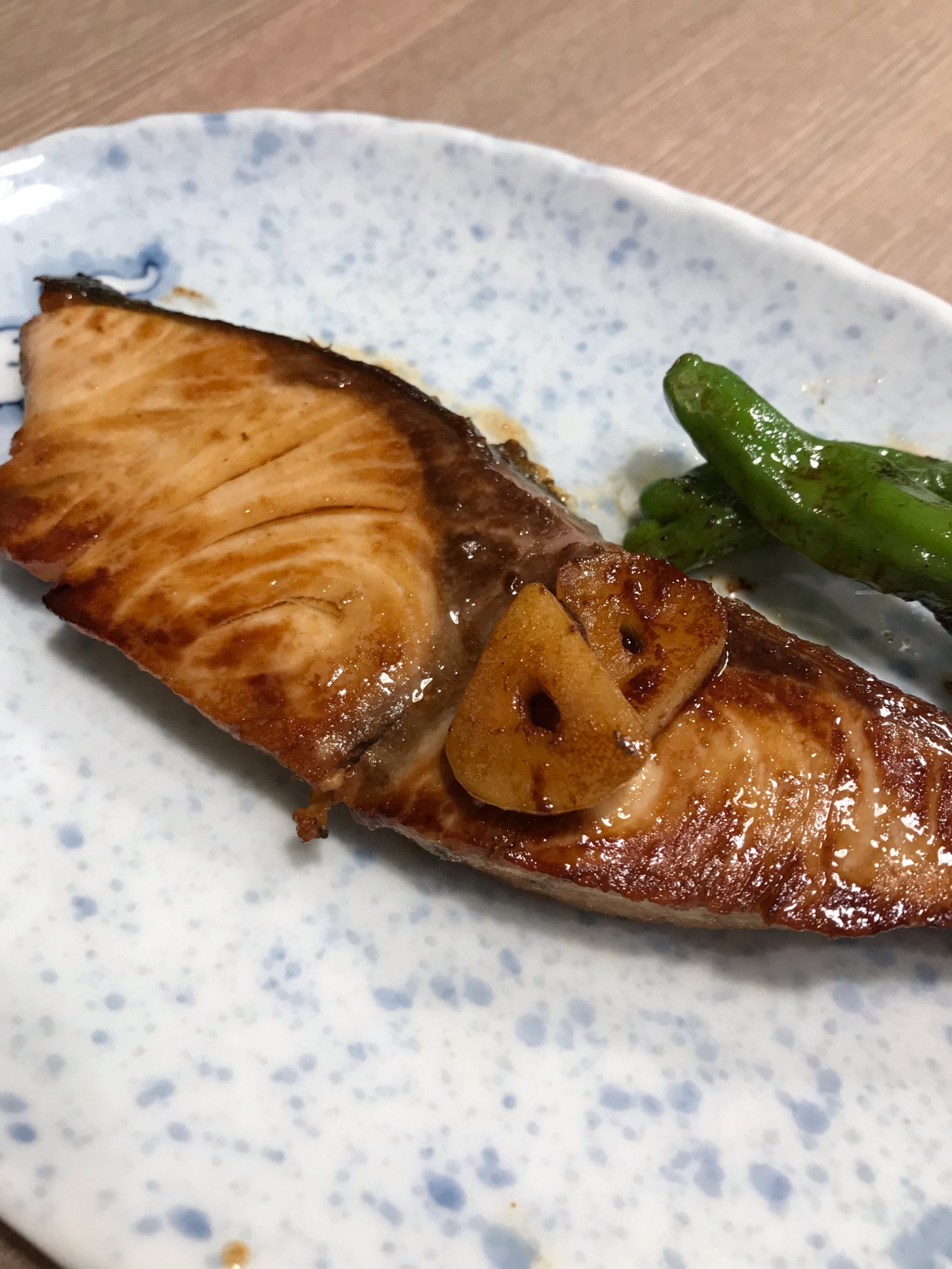 ぶりニンニク醤油 レシピ 作り方 By クラコロ 楽天レシピ ぶりニンニク醤油 レシピ 作り方 By クラコロ 楽天レシピ