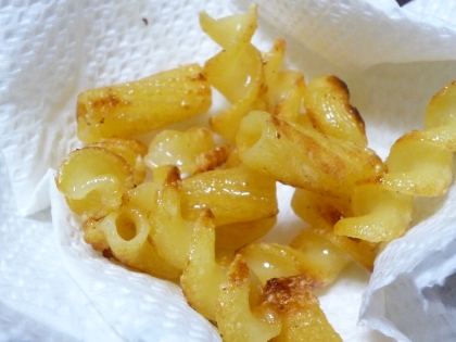 マカロニ黄な粉は作るのですが揚げるタイプは初めて('ω')味にアレンジがきくのもいですよね。美味しかったです。