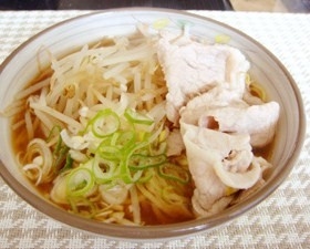 豚肉ともやしのラーメン