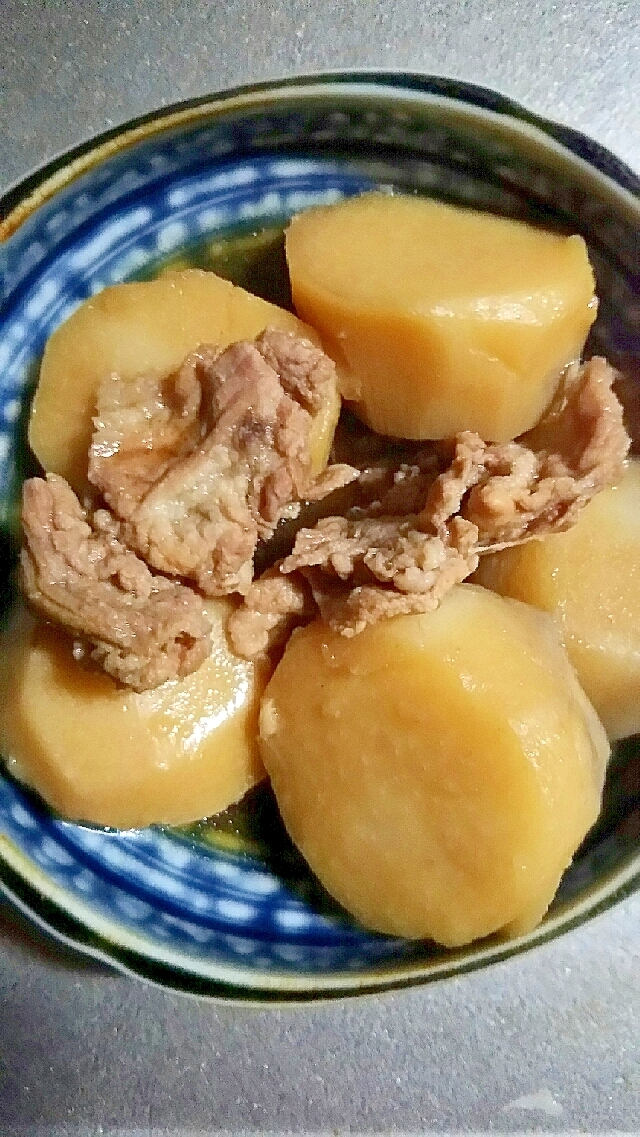 里芋と豚肉の煮物