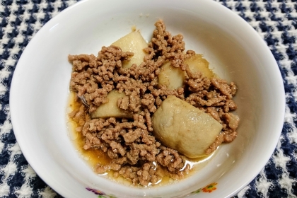 里芋と鶏そぼろの煮物