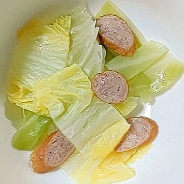 簡単節約♪残り野菜とウインナーのコンソメ煮