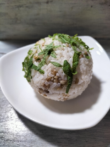 しそおにぎり