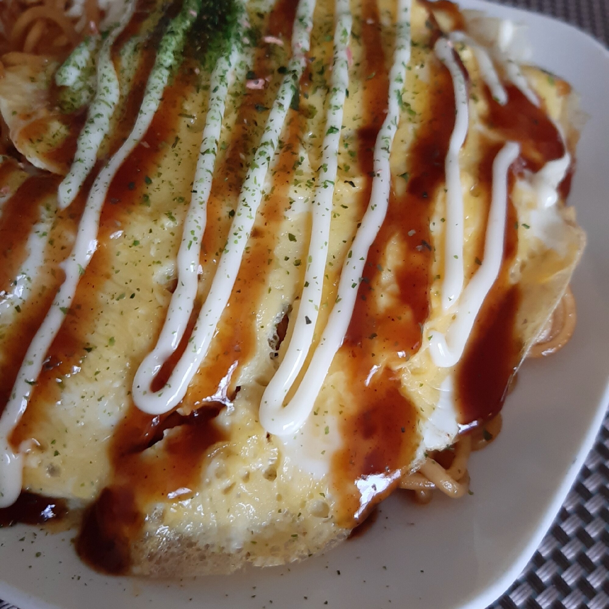 ◎簡単オムそば(お昼や夜食、おつまみに) レシピ・作り方 by hinamam