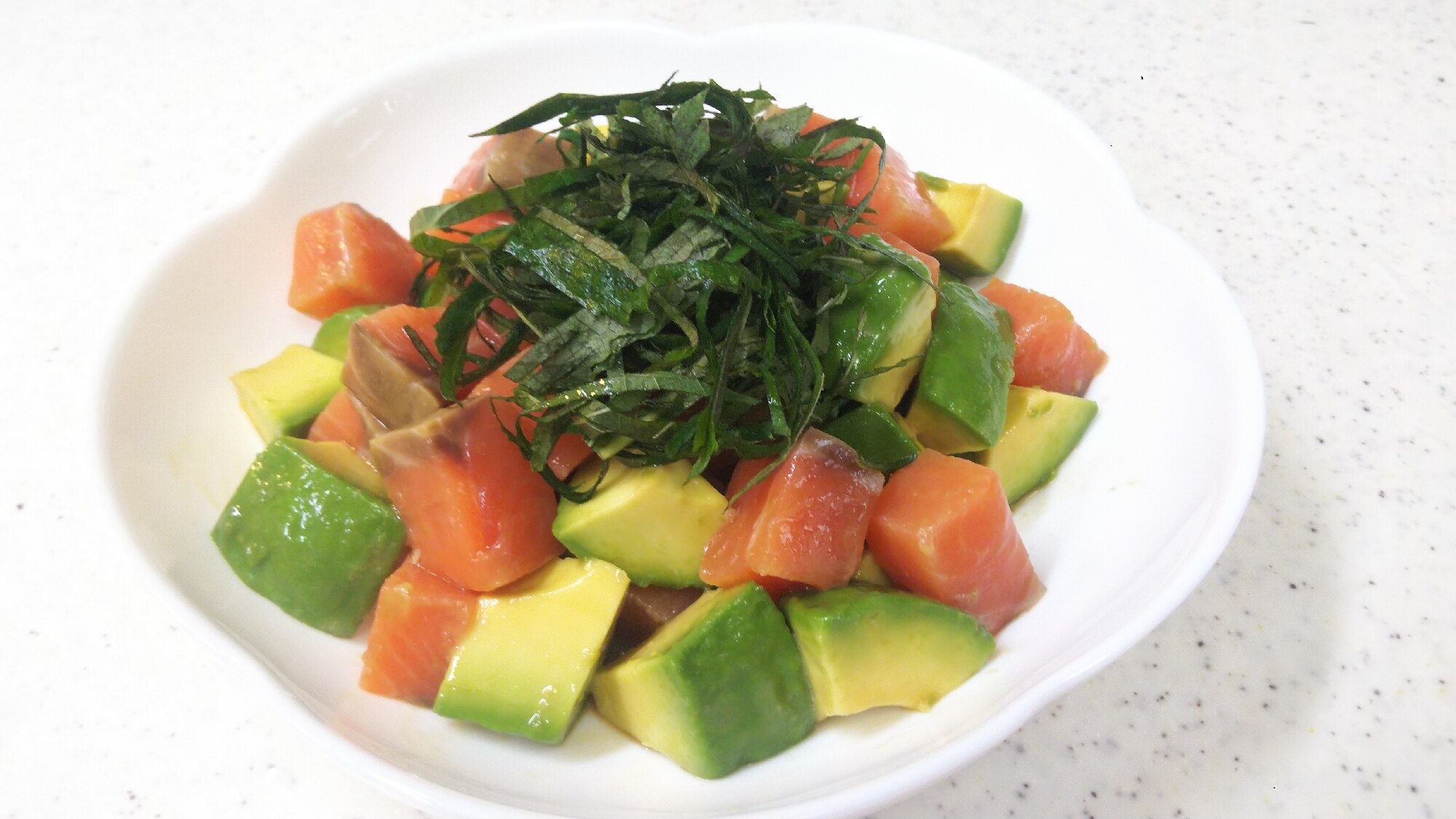 アボカドサーモン ✨NEW✨ 🥗サーモン＆アボカド＆クリームチーズのサラダ