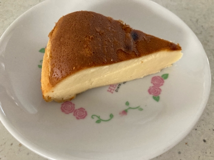 簡単でとても美味しかったです。
こんなに手軽にチーズケーキが出来るなんてとても嬉しくなりました。