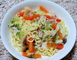 野菜たっぷり！あんかけ焼きそば