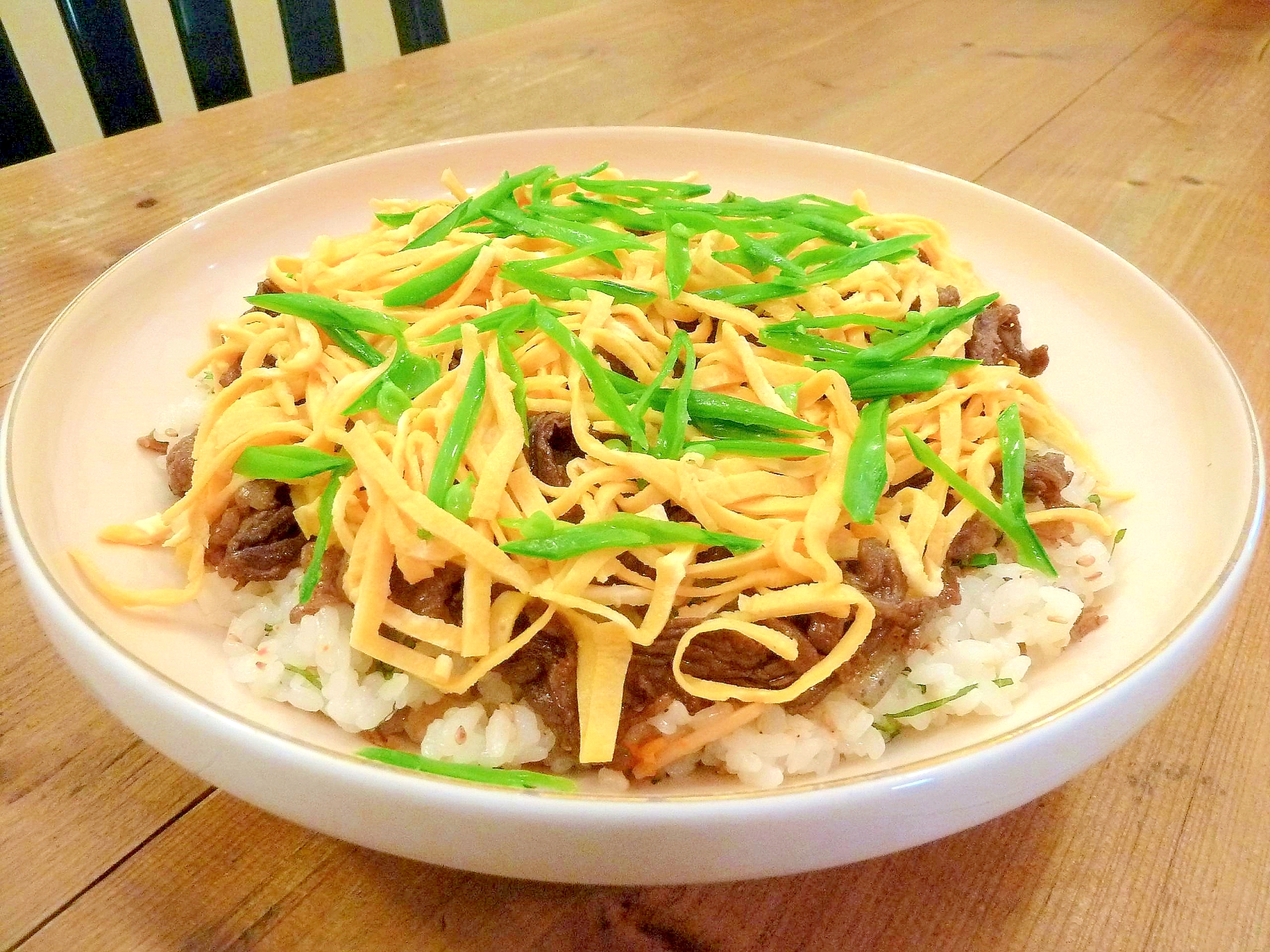 五目ちらしの素で簡単美味 牛 豚 ちらし寿司 レシピ 作り方 By Kouaya2319 楽天レシピ