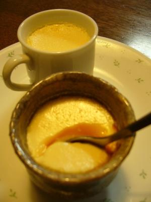 おちょことお鍋で簡単なめらかプリン