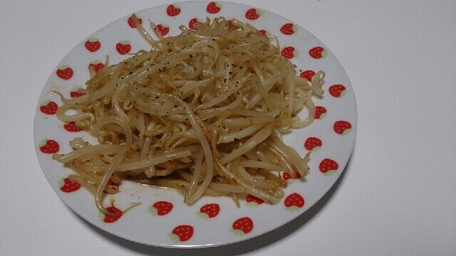 簡単 もやしのガーリックコンソメ炒め レシピ 作り方 By ピーチェ 楽天レシピ