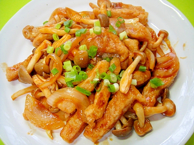 豚肉としめじ玉ねぎの和風ケチャップ炒め レシピ・作り方 by mint74｜楽天レシピ