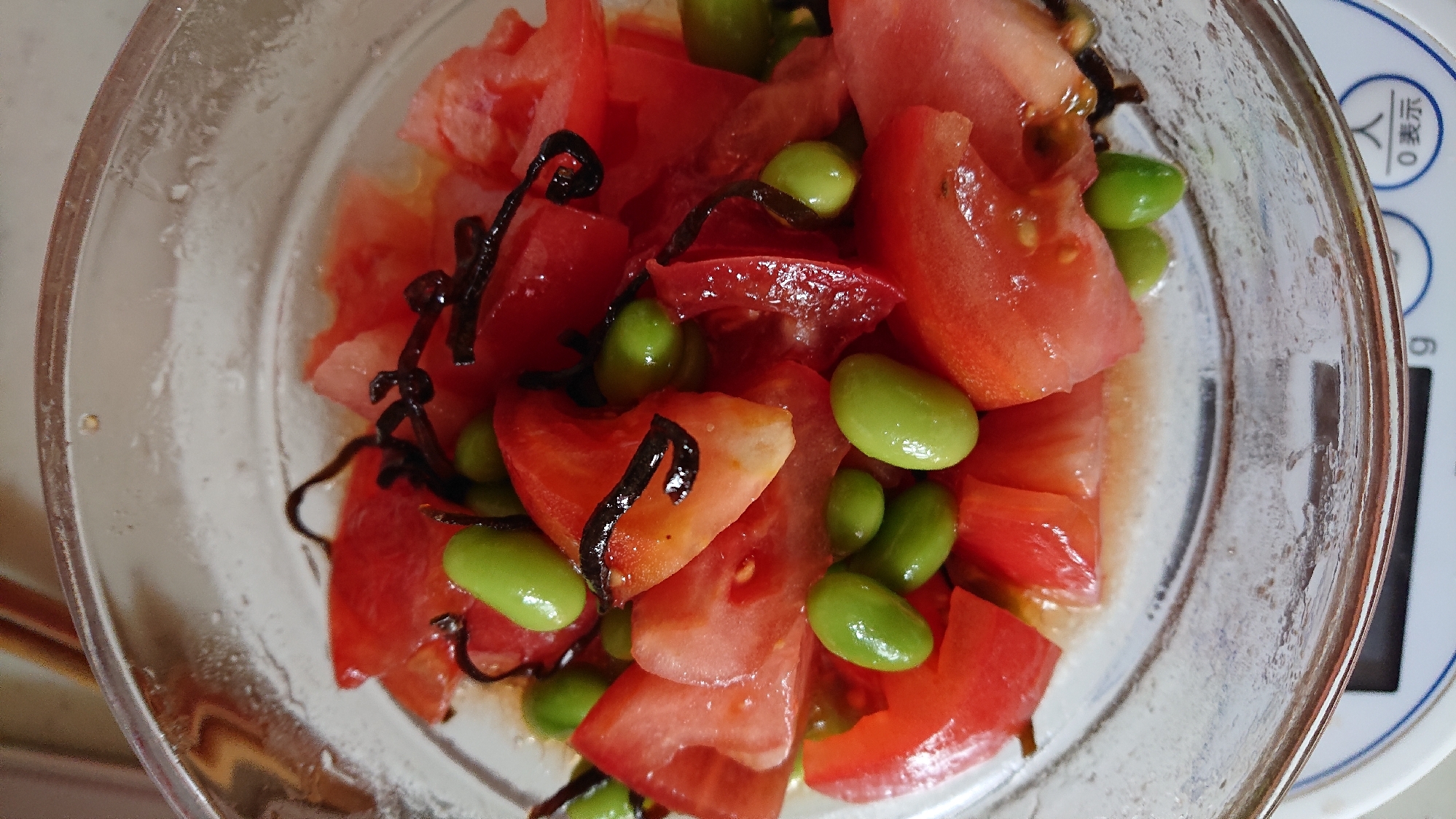 夏にオススメ☆トマトと枝豆の塩こんぶ和え