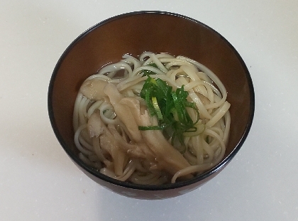 舞茸と竹輪のあごだしうどん