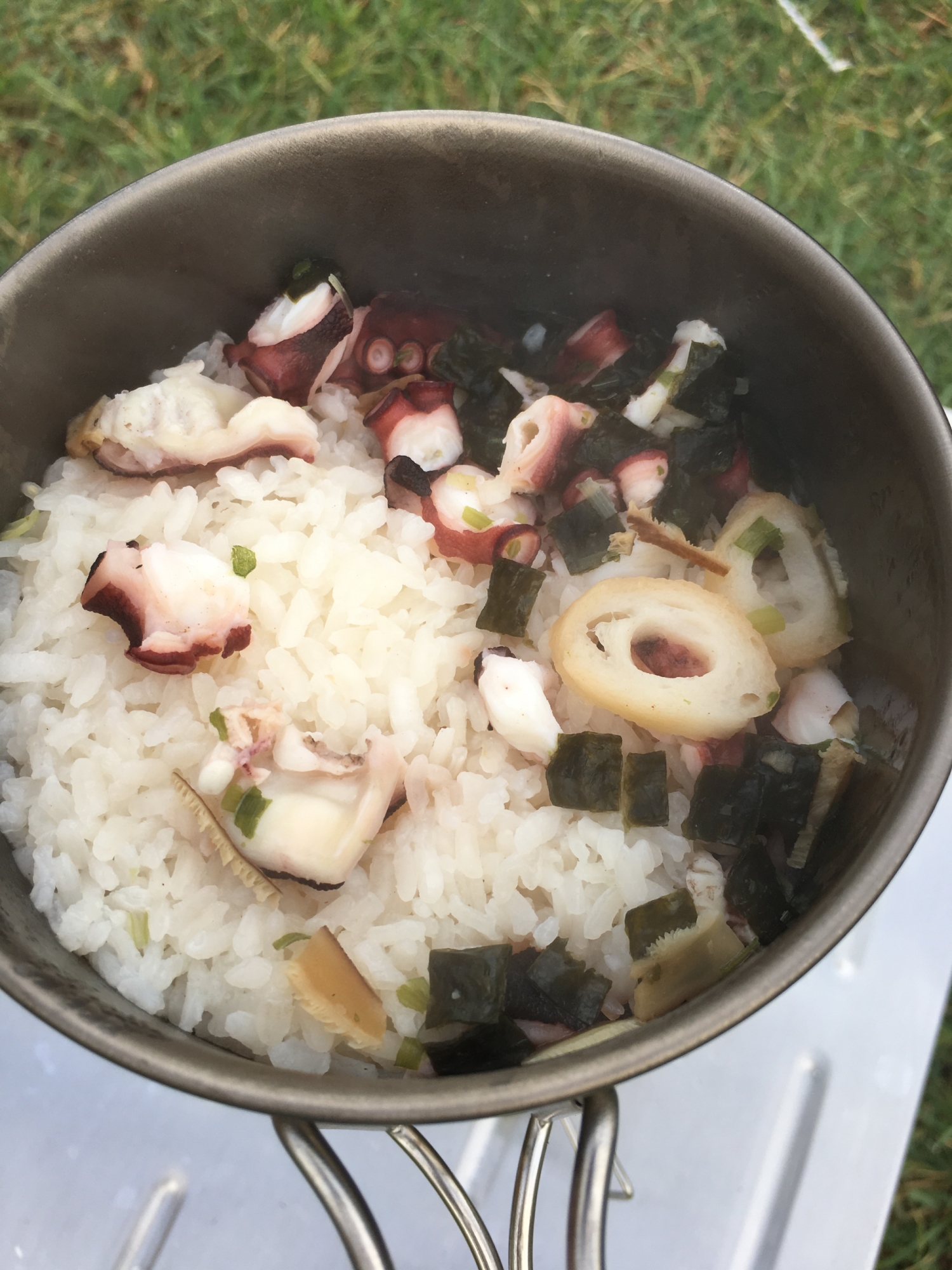 バーベキューに、タコ飯