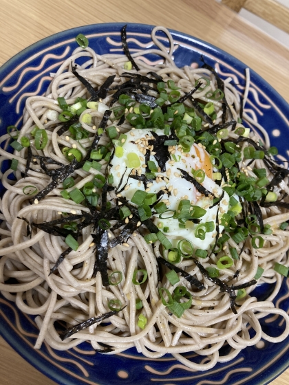 ごま油香る冷たいお蕎麦