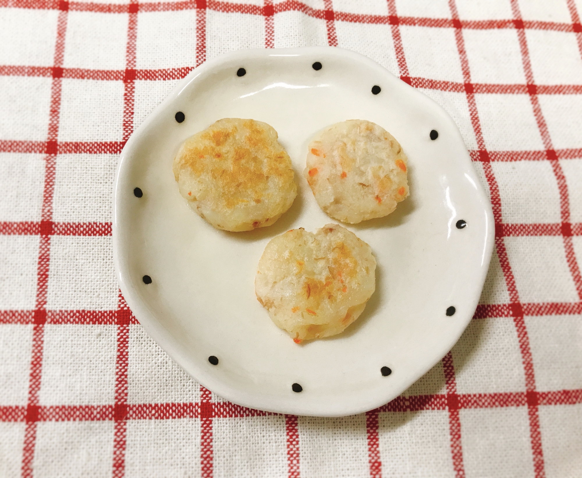 離乳食後期 じゃがいもとツナと人参のおやき レシピ 作り方 By Cocopoteito 楽天レシピ 離乳食後期 じゃがいもとツナと人参のおやき レシピ 作り方 By Cocopoteito 楽天レシピ