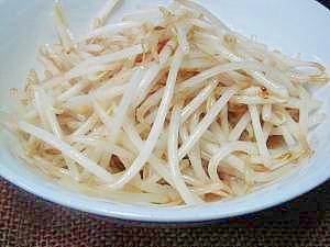 もやしの一番ウマイ食べ方 もやしのガーリック炒め レシピ 作り方 By Nyapikox 楽天レシピ