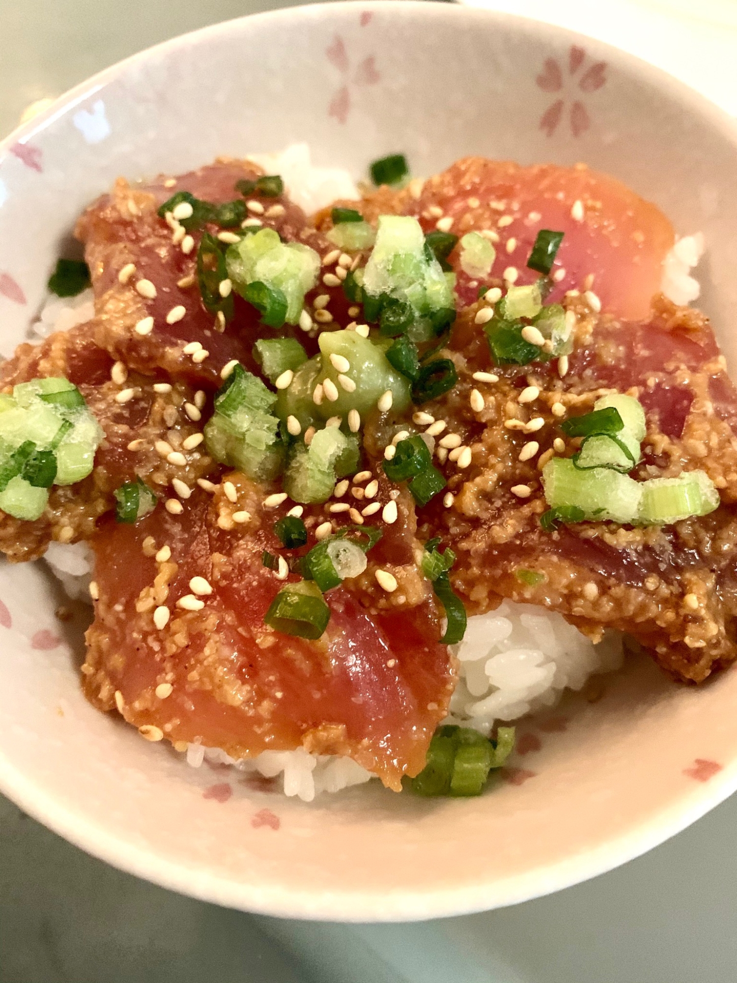 ＊マグロのゴマ味噌漬け丼＊