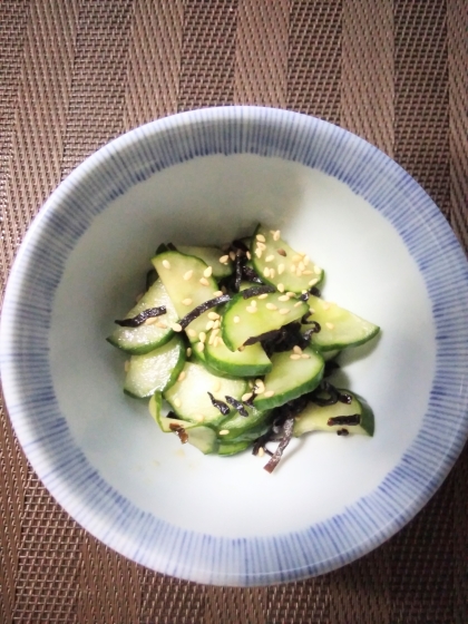 簡単！きゅうりの塩昆布和え