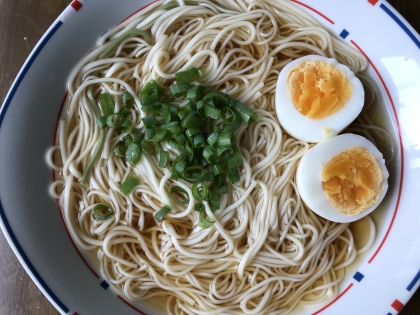 めんつゆ冷麺たまごのせ