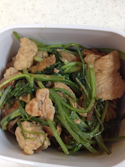 お弁当に。壬生菜は炒めても美味しいですね。新しい発見でした。