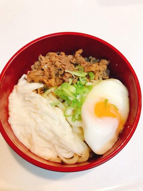 うどん屋さん風☆牛肉たっぷりトロたま温うどん