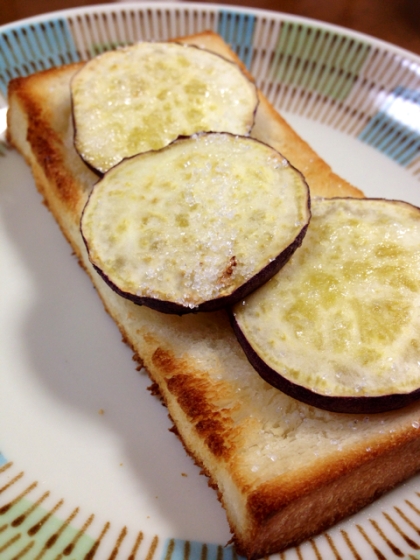 焼きいもトースト