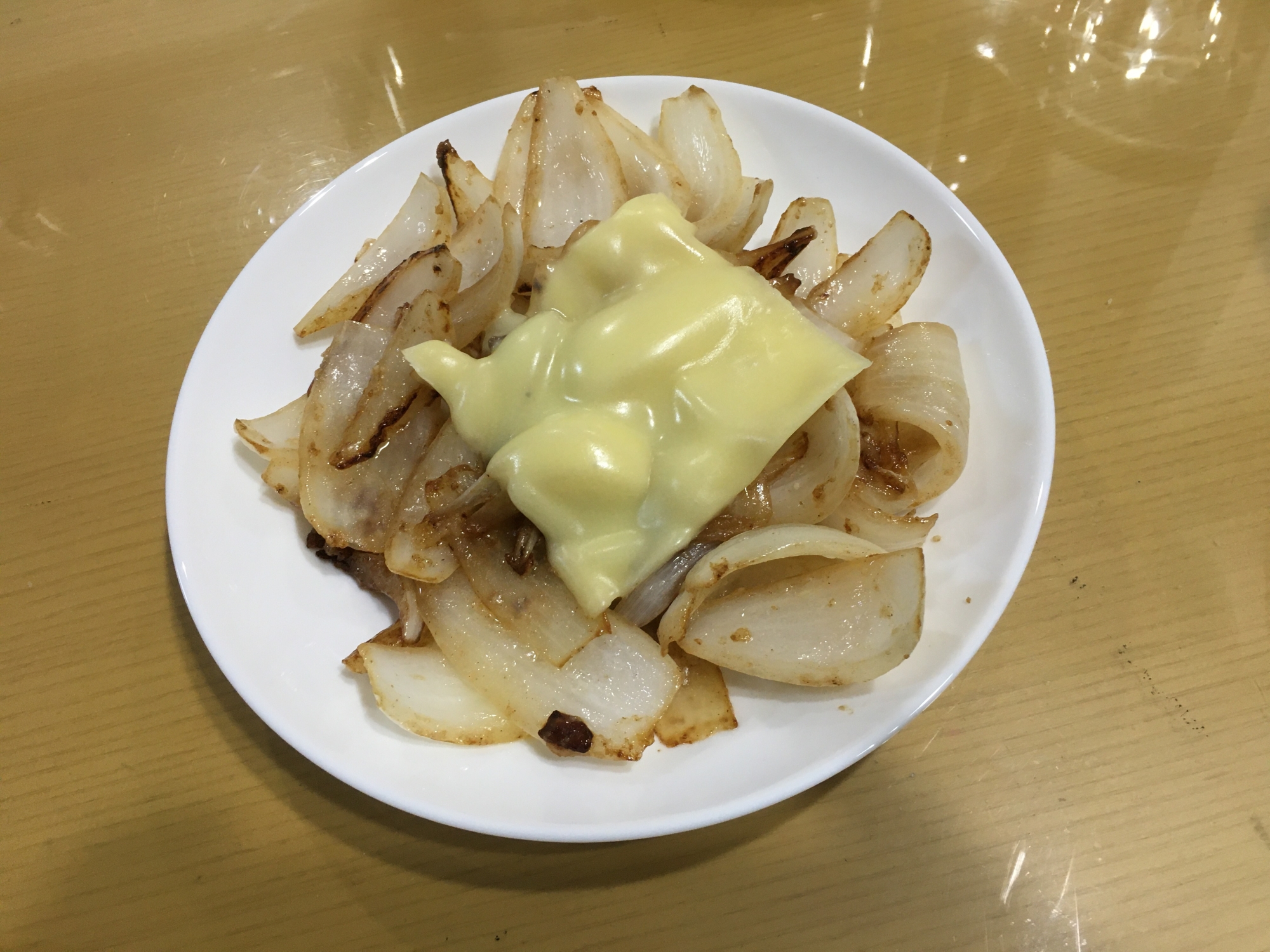 新玉ねぎのチーズ焼き