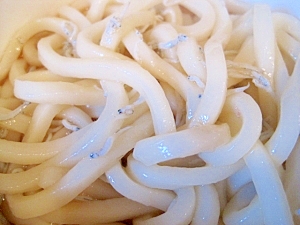 子供が大好きな しらすうどん レシピ 作り方 By Mondroom 楽天レシピ 子供が大好きな しらすうどん レシピ 作り方 By Mondroom 楽天レシピ