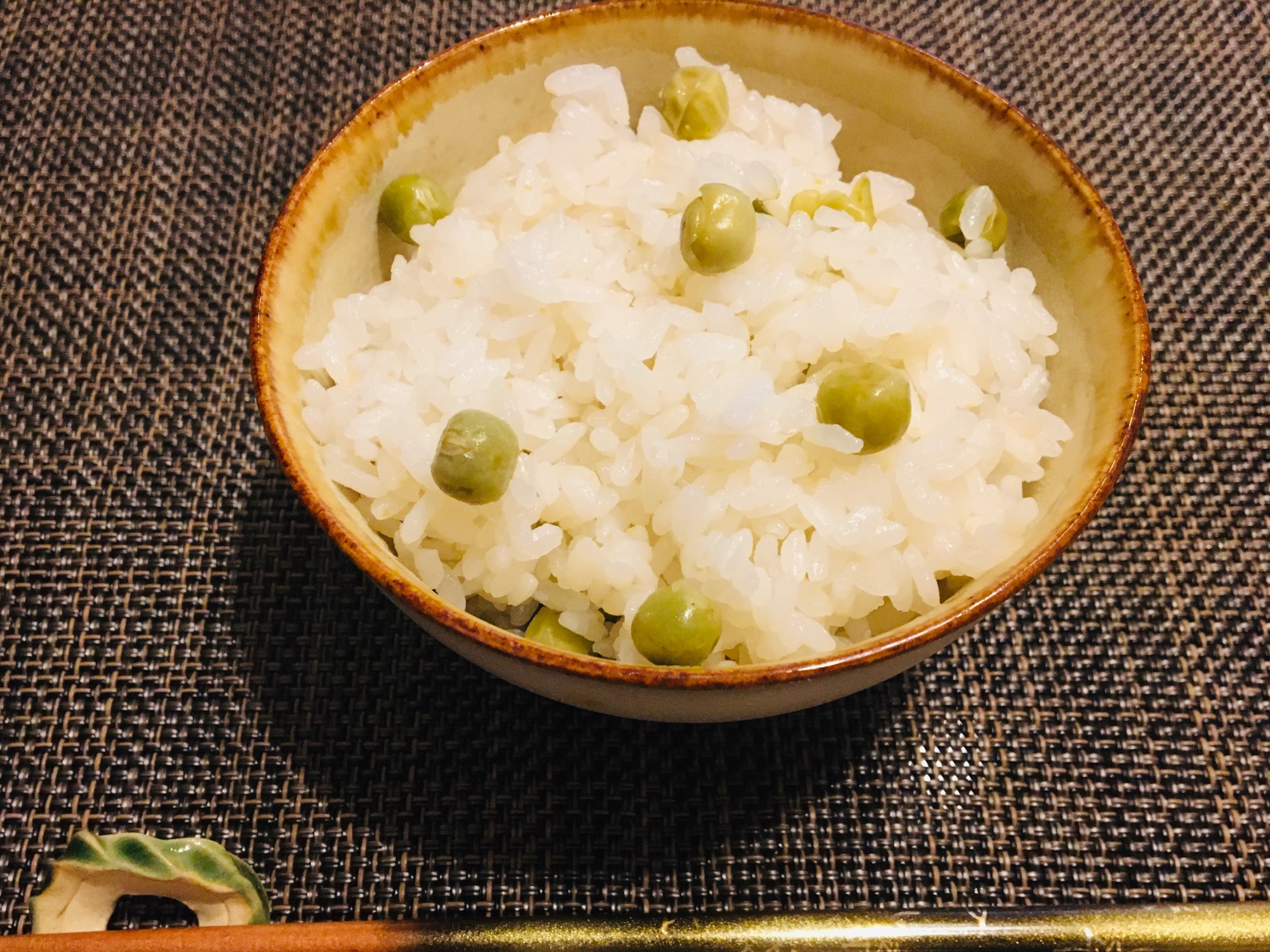 春が旬のグリーンピースご飯♪