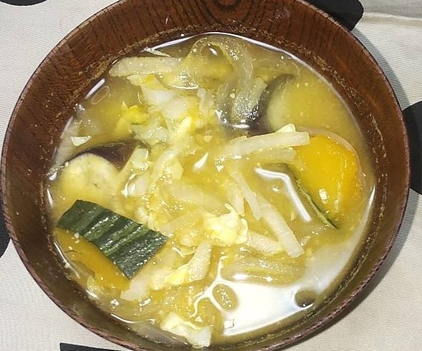 大根と色々野菜のお味噌汁