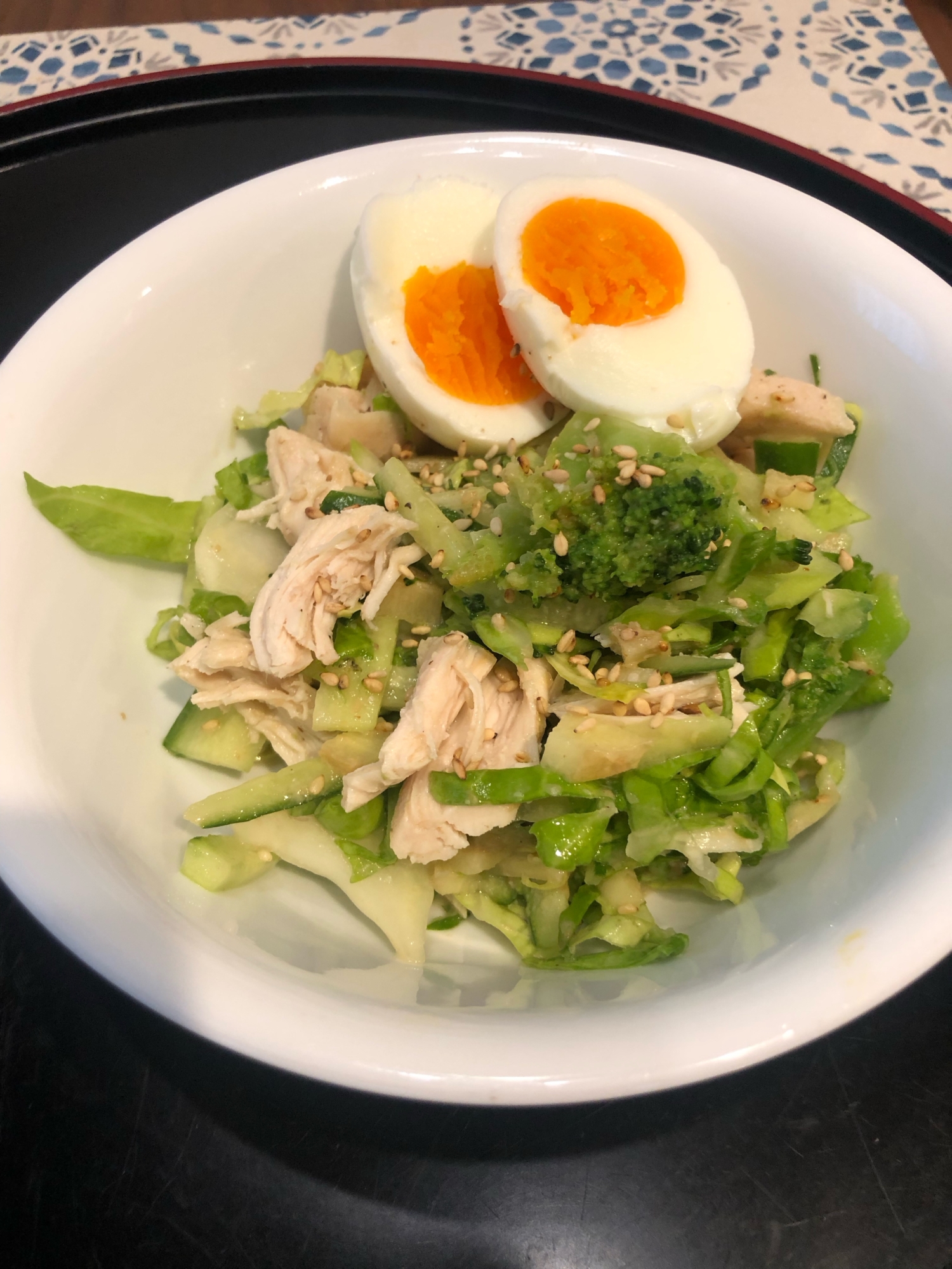 レンチンで鶏胡瓜ブロッコリー胡麻サラダ。1025