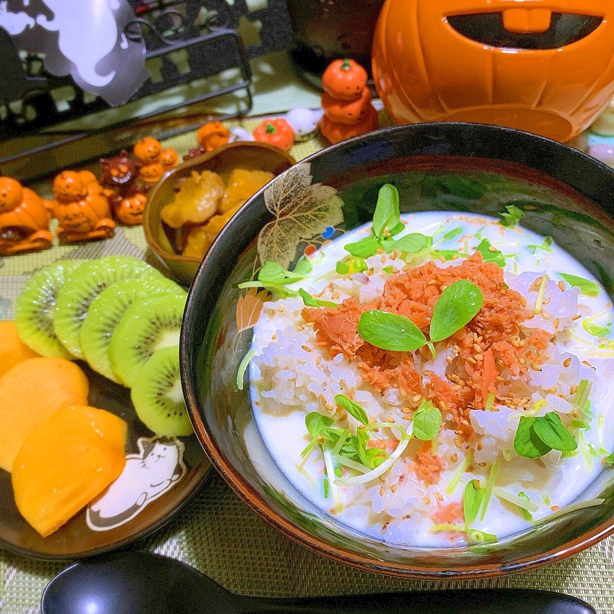 鮭フレークと豆苗の豆乳茶漬け レシピ・作り方 by 嵯峨 恭也 - 楽天レシピ