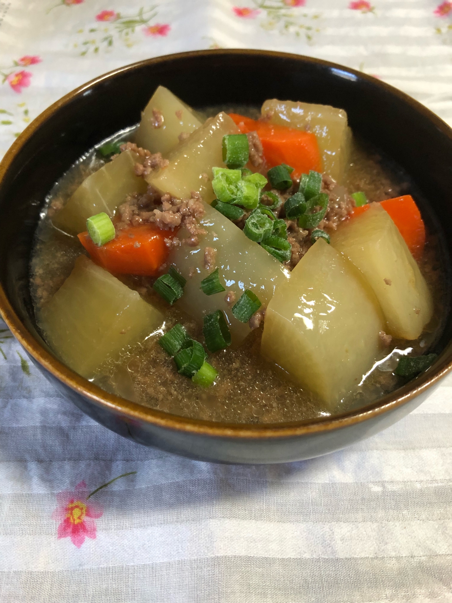 アツアツとろける☆大根と牛ひき肉の煮物