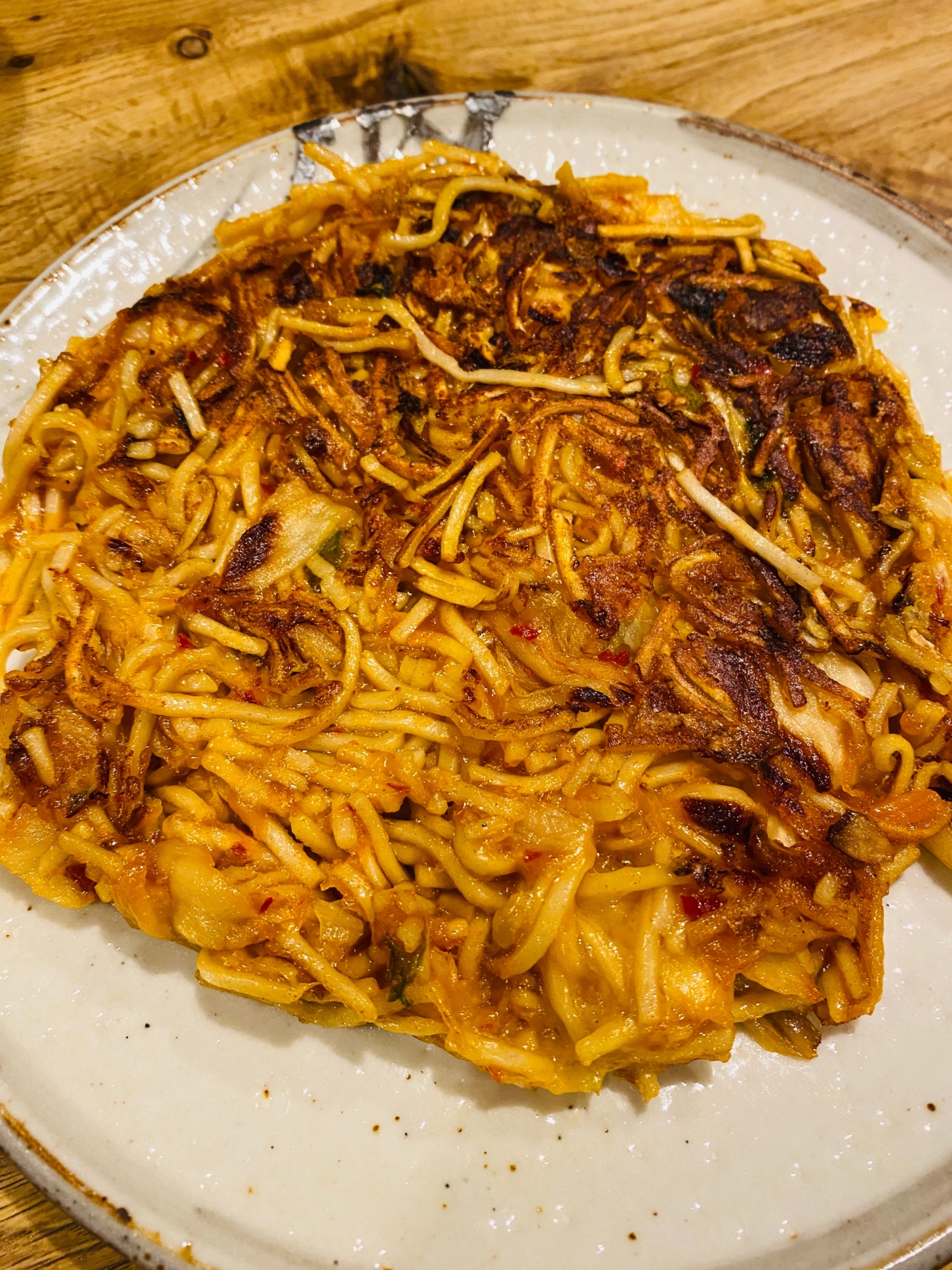 キムチと茹で蕎麦のチーズ焼き