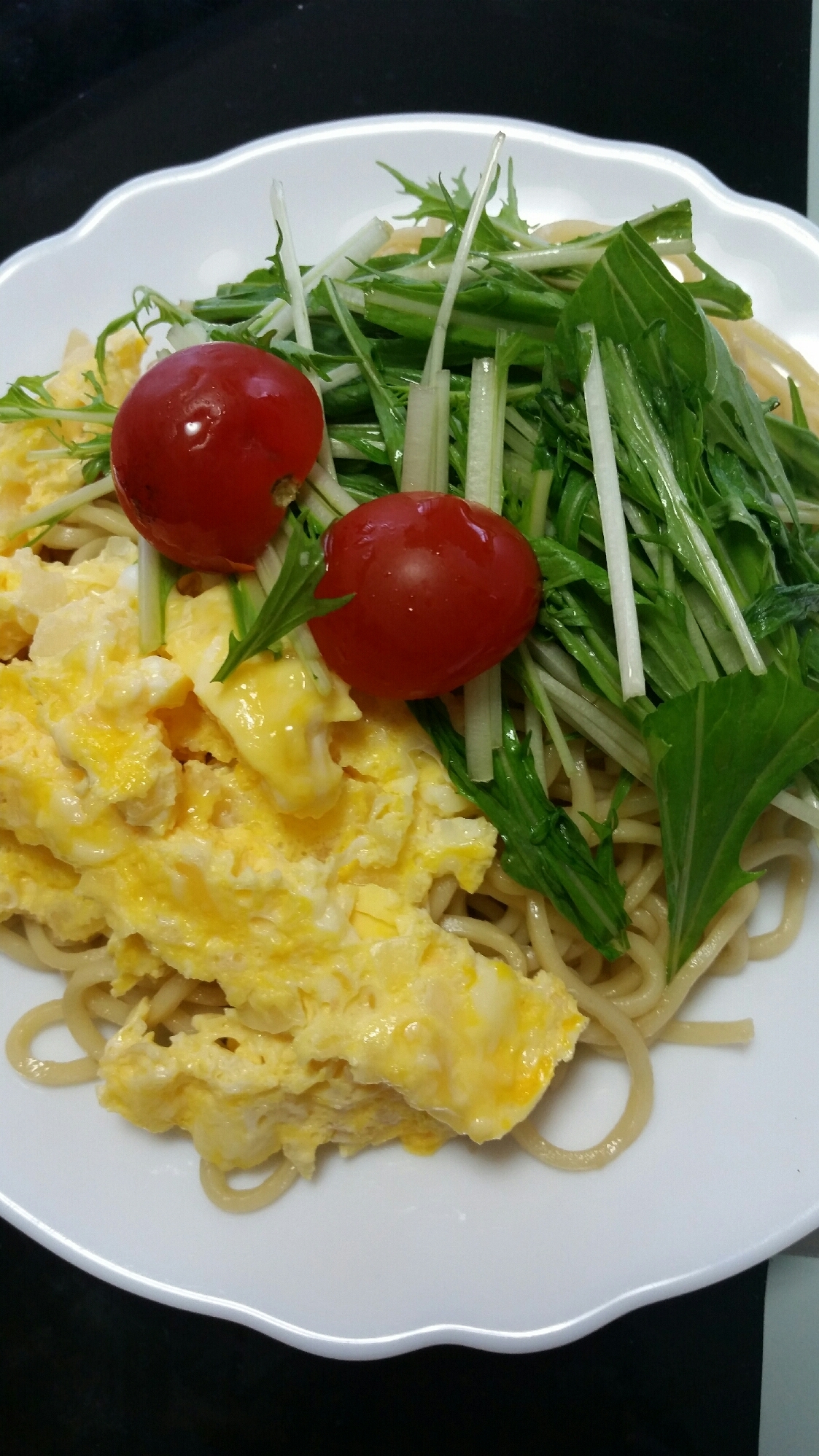 １人ランチに！玉子焼きと水菜の冷やし中華