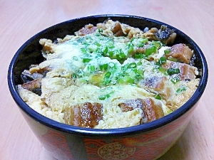 簡単！美味しい！ウナギとたまごの丼