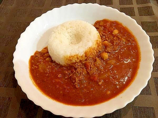 ひよこ豆とひき肉のインド式カレー