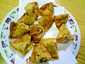 野菜嫌いの子供も食べれる揚げ餃子 レシピ 作り方 By ひなみっちょ 楽天レシピ 野菜嫌いの子供も食べれる揚げ餃子 レシピ 作り方 By ひなみっちょ 楽天レシピ