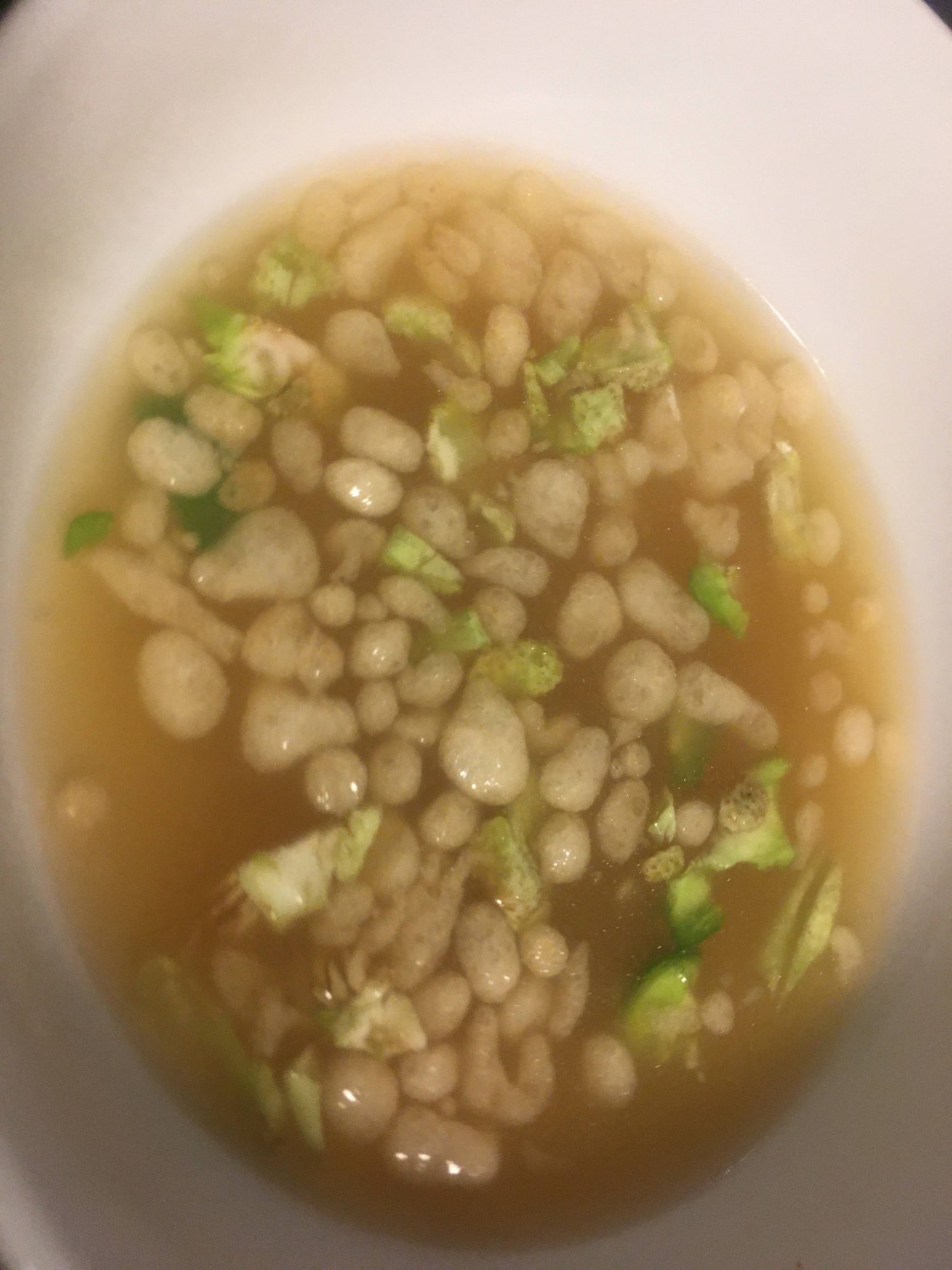 ピーマンの種とワタ、揚げ玉の味噌汁