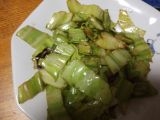 香味油でキャベツのさっと炒め