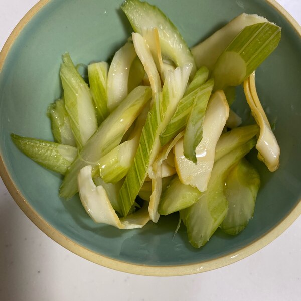 セロリとおつまみイカの中華風サラダ レシピ 作り方 By You花凛 楽天レシピ セロリとおつまみイカの中華風サラダ レシピ 作り方 By You花凛 楽天レシピ