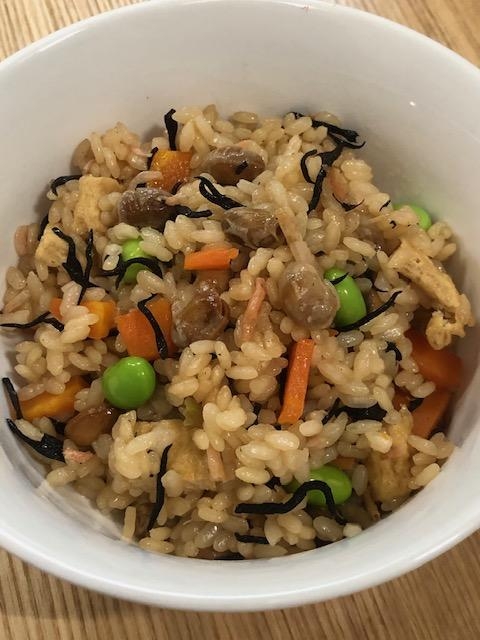 煎り大豆の炊き込みごはん