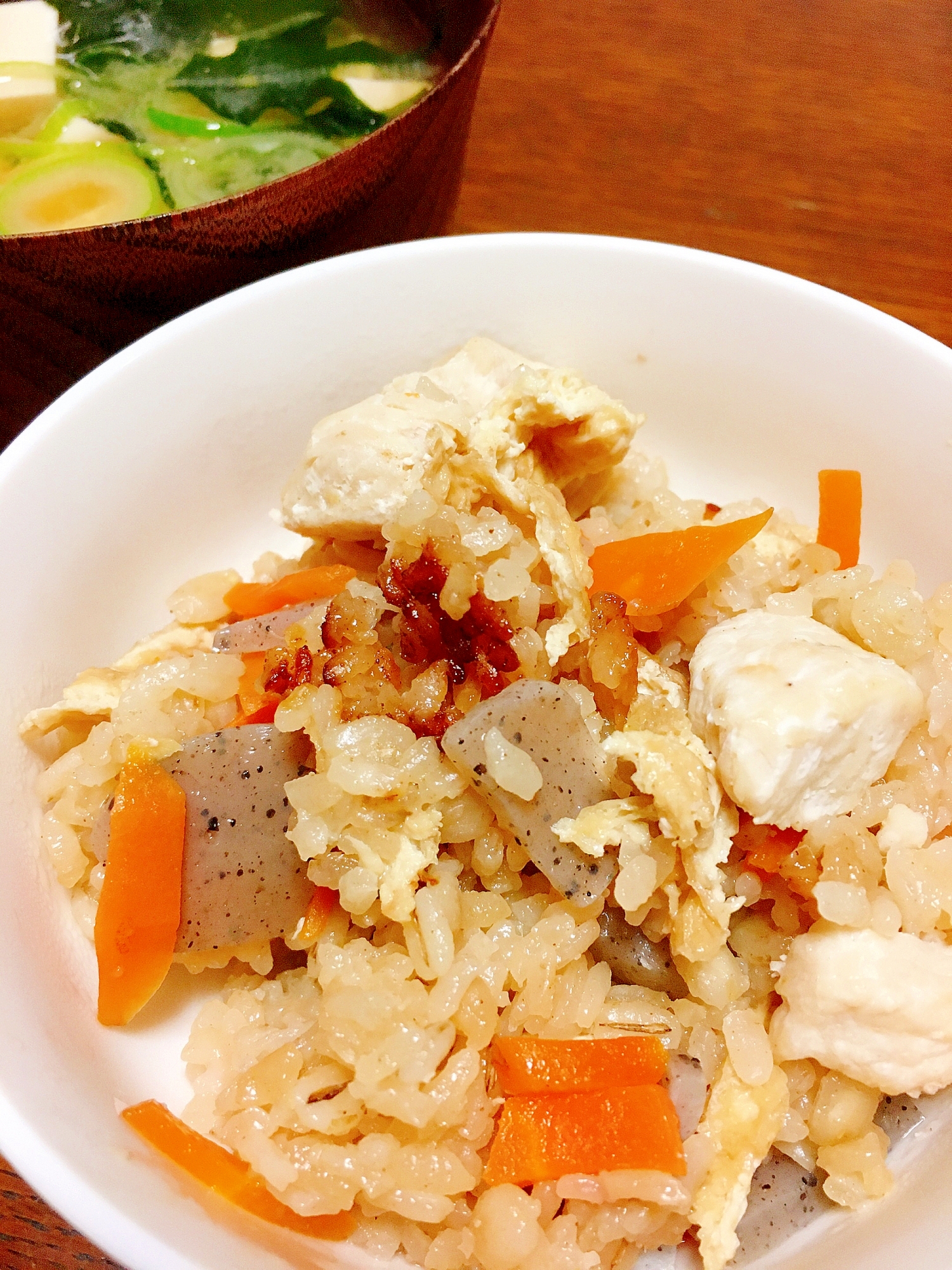 ゴロゴロ！鶏むね肉の炊き込みご飯