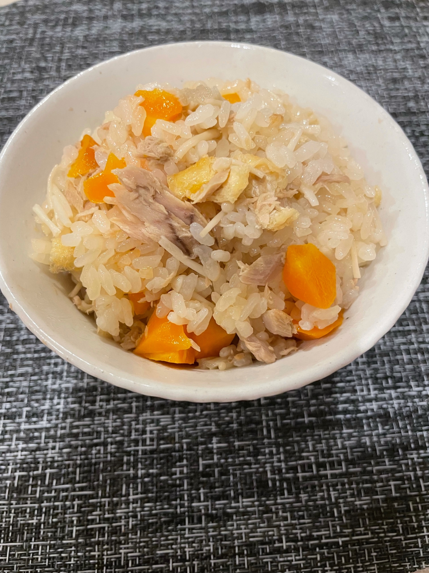 缶詰で簡単ツナ缶炊き込みご飯 レシピ 作り方 By Otty27 楽天レシピ