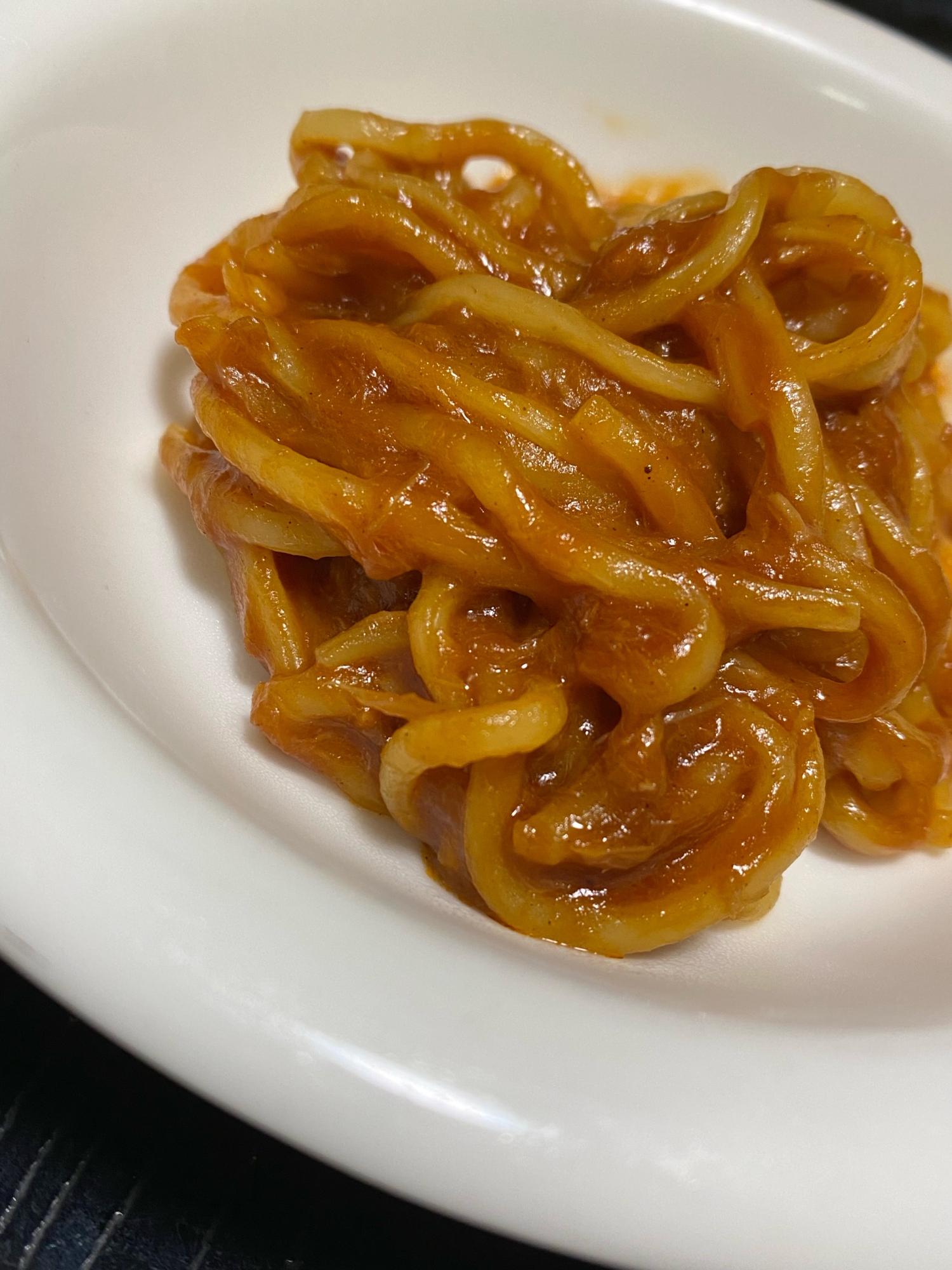 余った焼きそば麺で！デミソース風炒め