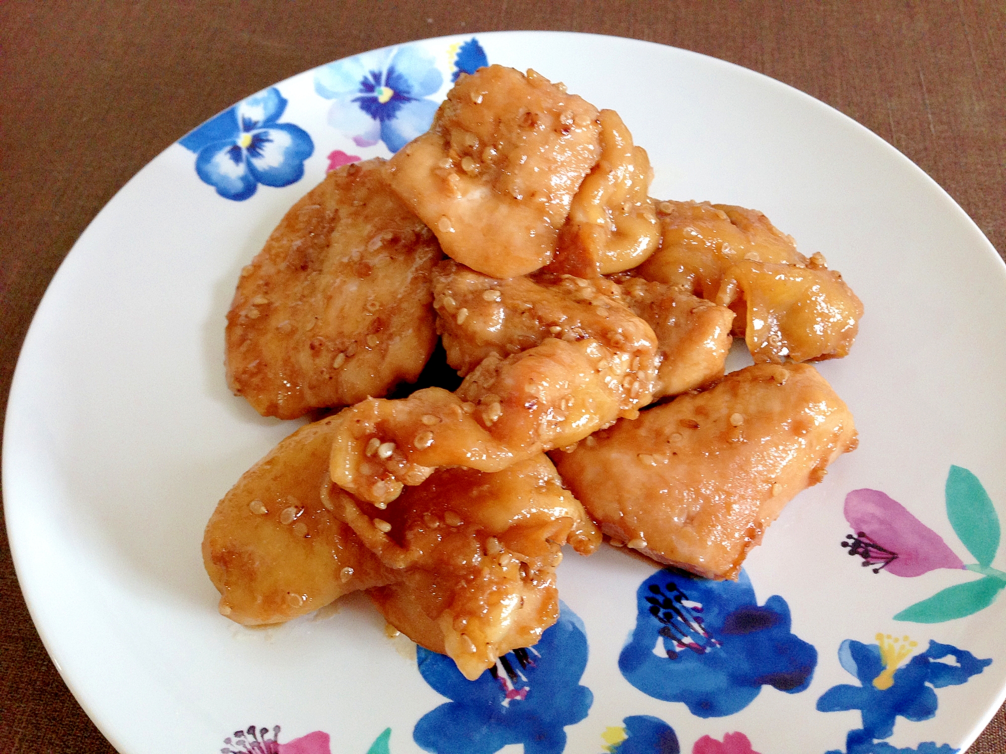 鶏むね肉で☆鶏肉のごま照り焼き