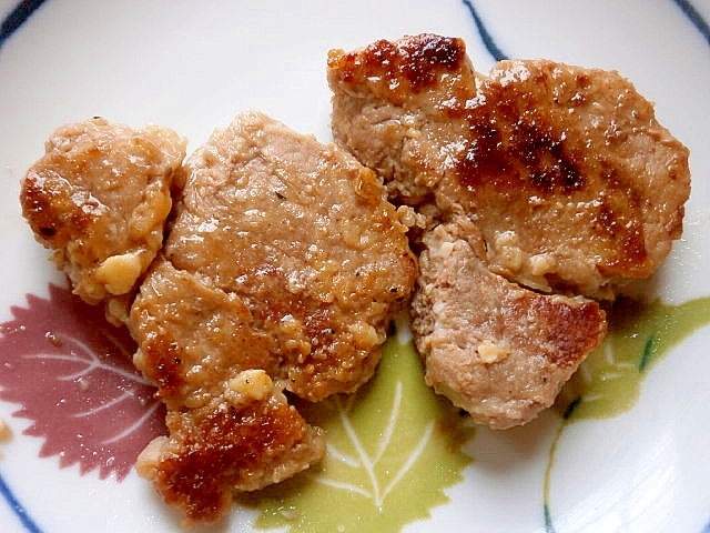 豚ひれ肉の麹味噌焼き