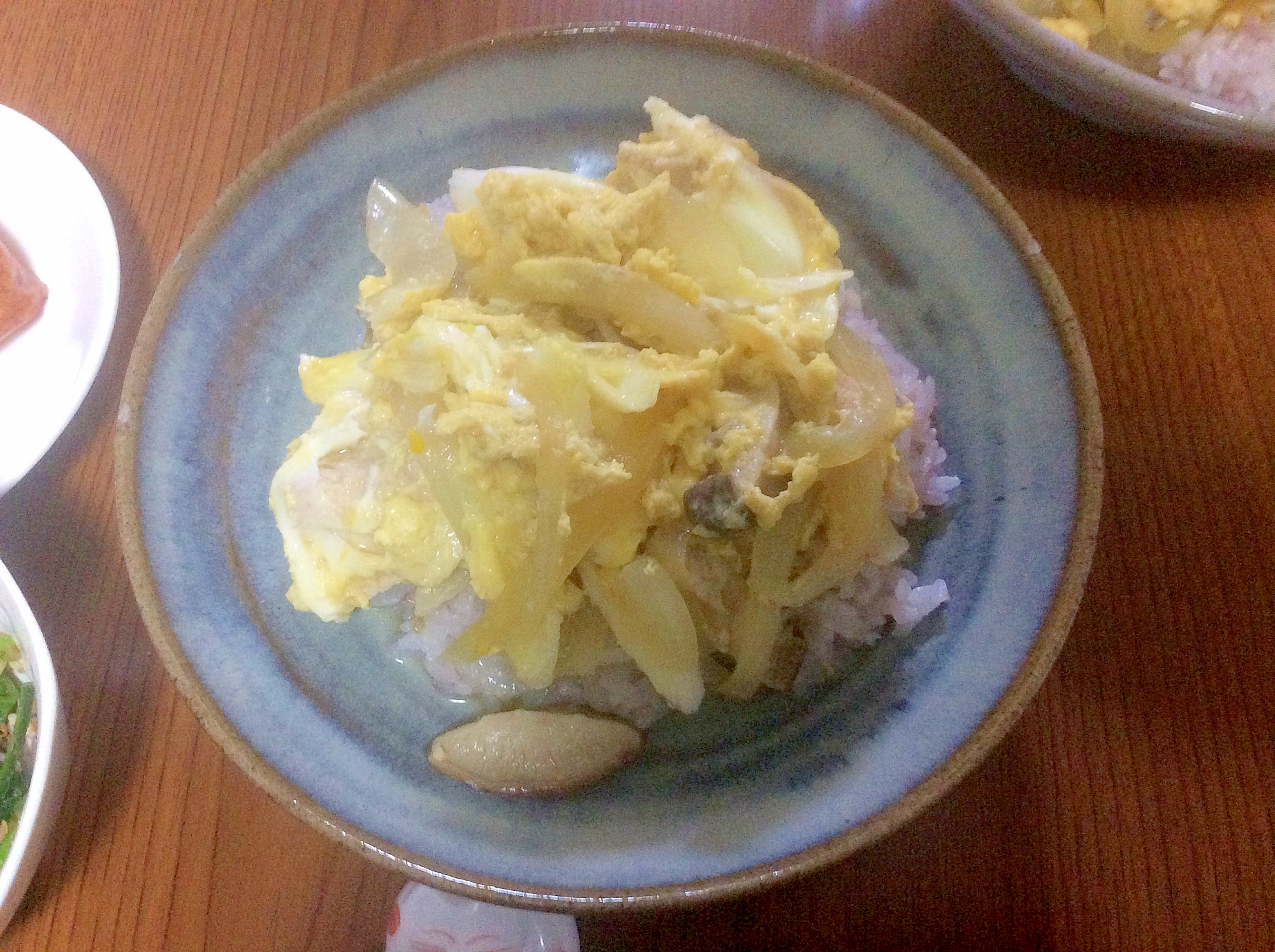茅乃舎の白だしで♪鶏ムネ肉の親子丼